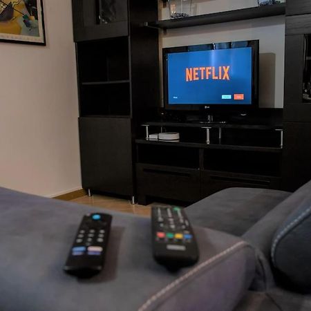 شقة Casa Spezia - Metro Vicina, Wi-Fi Rapido & Netflix تورينو المظهر الخارجي الصورة