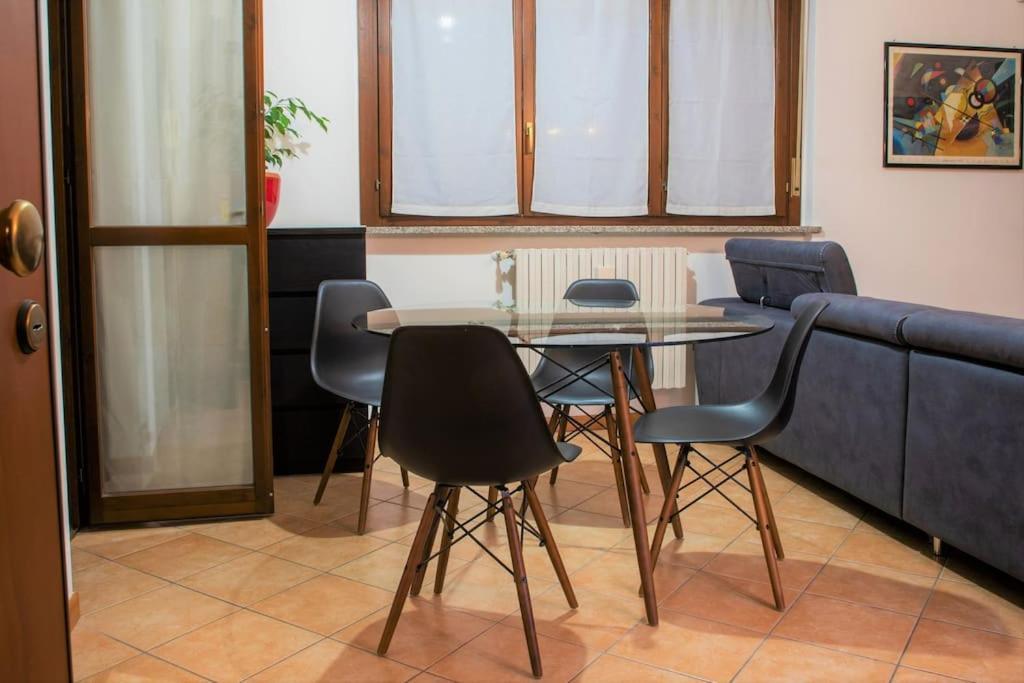 شقة Casa Spezia - Metro Vicina, Wi-Fi Rapido & Netflix تورينو المظهر الخارجي الصورة