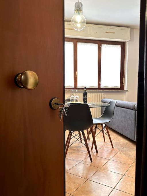 شقة Casa Spezia - Metro Vicina, Wi-Fi Rapido & Netflix تورينو المظهر الخارجي الصورة